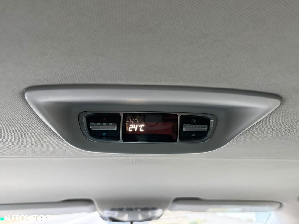 Mercedes-Benz V 250 (BlueTEC) d kompakt 4Matic 7G-TRONIC Avantgarde Edition - 19