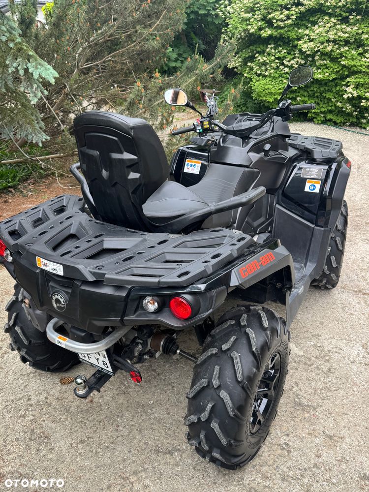 Can-Am Outlander Max - 4