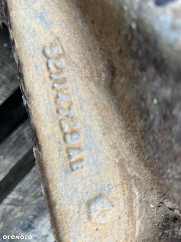 DODGE NITRO 2.8CRD AUTOMAT MOST TYŁ BDB STAN - 10