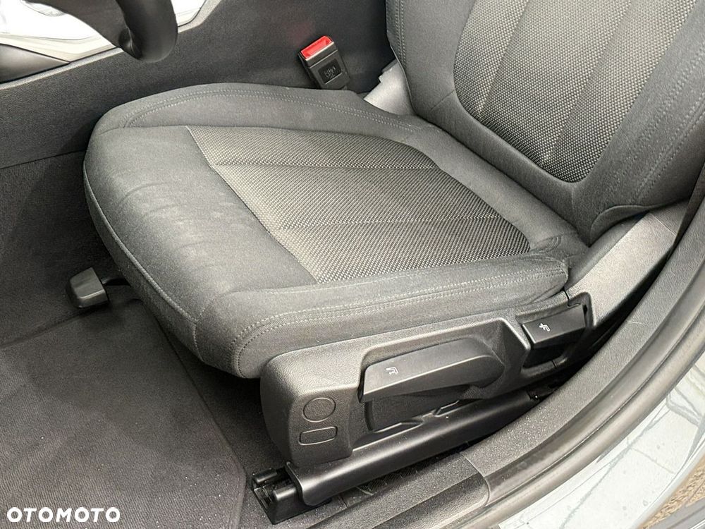 BMW Seria 3 - 18