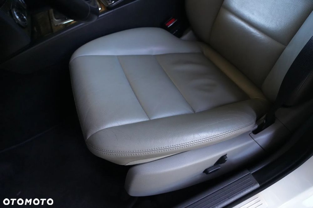 Mercedes-Benz Klasa C 350 7G-TRONIC SPORT EDITION - 10