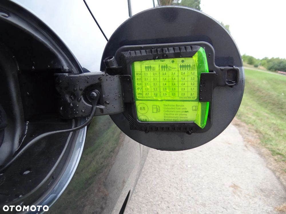 Skoda Fabia 1.0 TSI Ambition - 38