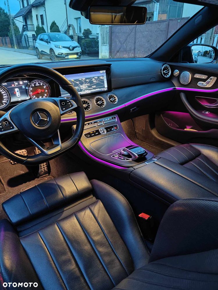 Mercedes-Benz Klasa E 200 4-Matic 9G-TRONIC - 29