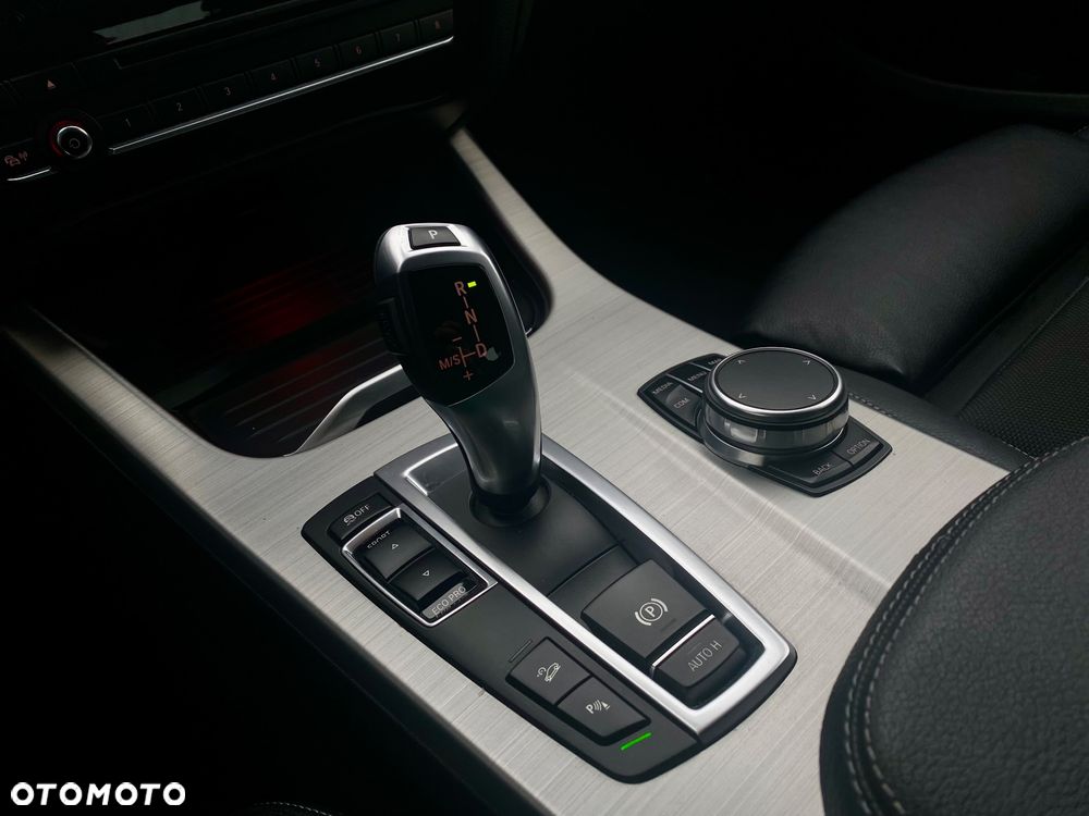 BMW X4 xDrive20i Edycja M Sport - 13