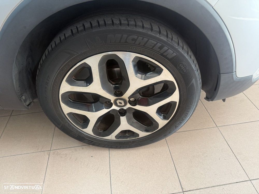 Renault Captur 0.9 TCE Exclusive - 22
