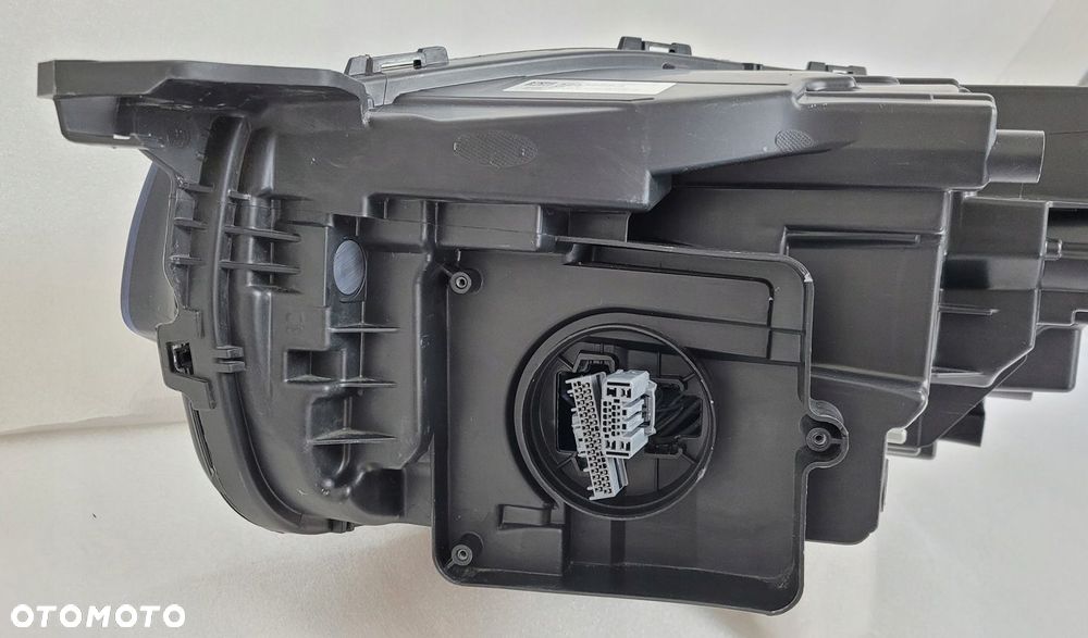 LAMPA PRAWA FULL LED ACTIVE HIGH BEAM VOLVO XC90 II LIFT 2019- - 10