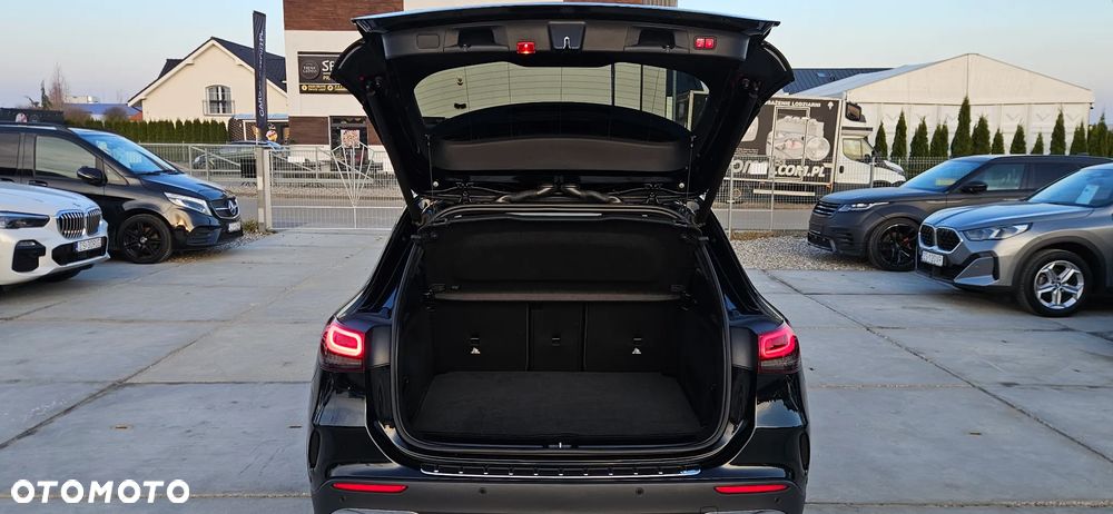 Mercedes-Benz GLA 200 d AMG Line - 20