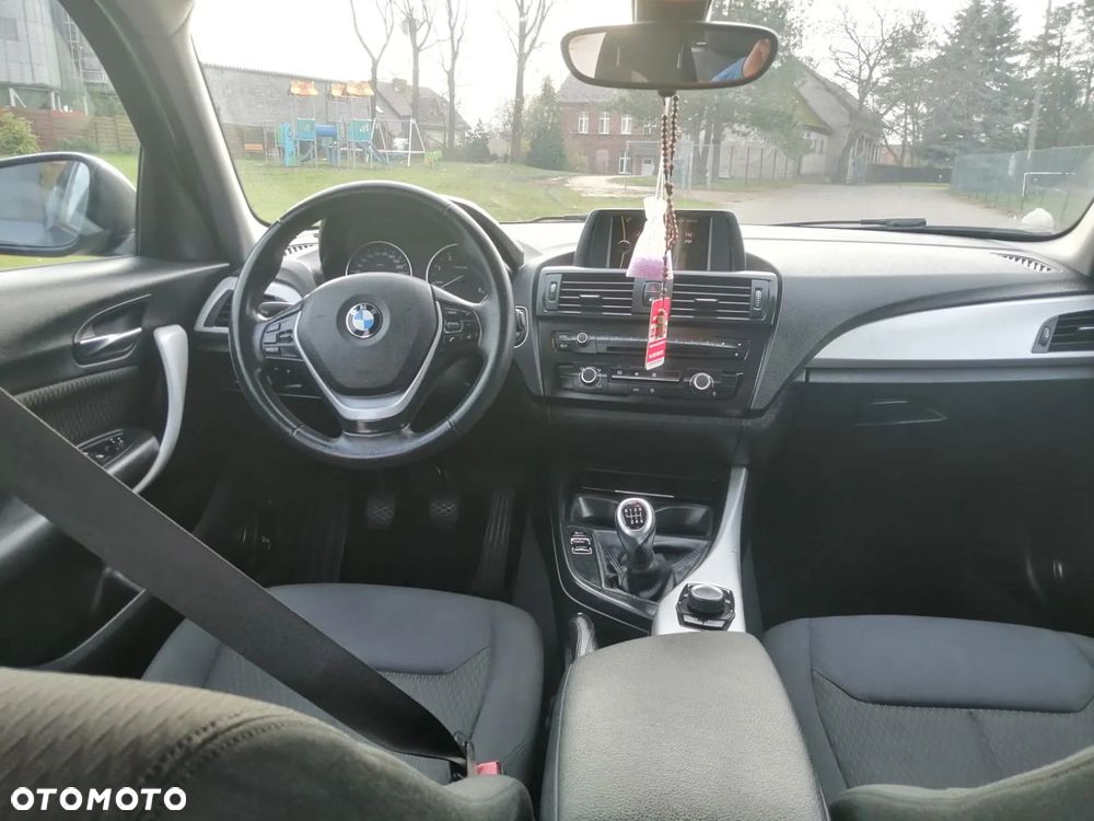 BMW Seria 1 116d Sport Line - 17