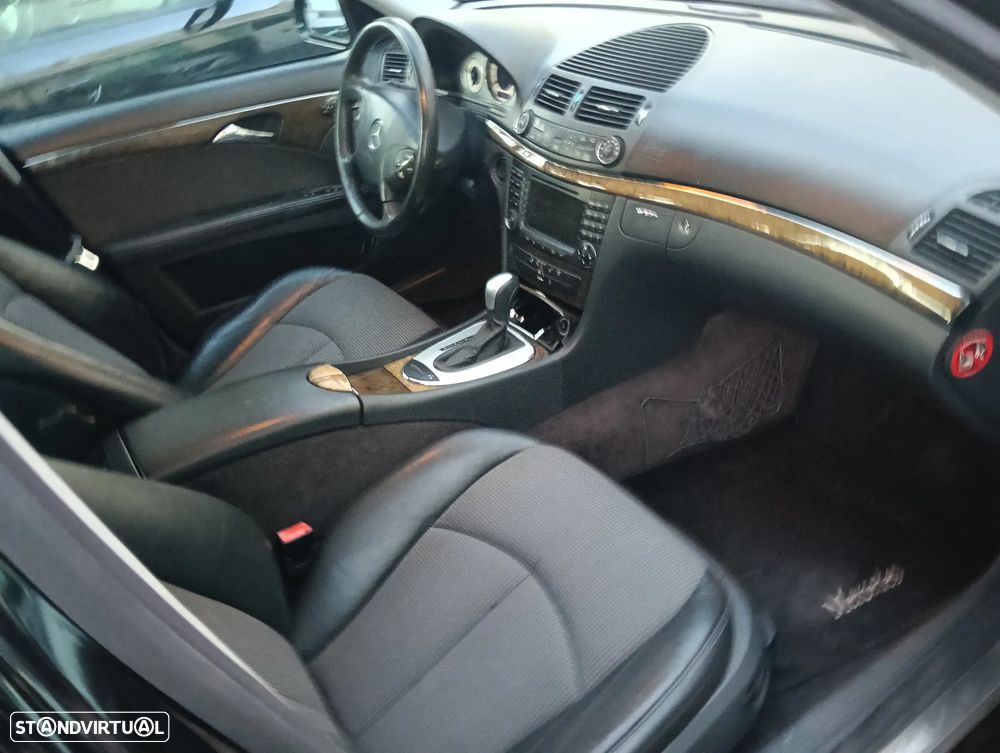 Mercedes-Benz E 320 - 15