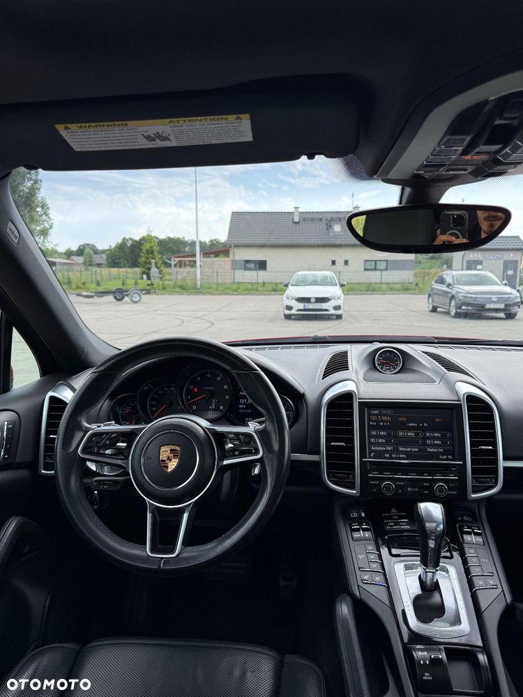 Porsche Cayenne Tiptronic S - 12
