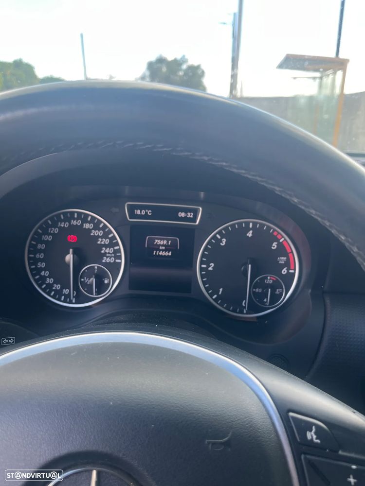Mercedes-Benz A 180 CDI (BlueEFFICIENCY) Urban - 7