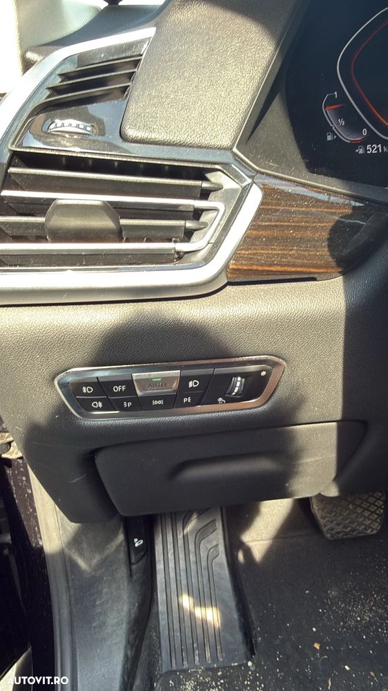 BMW X5 xDrive40i - 8