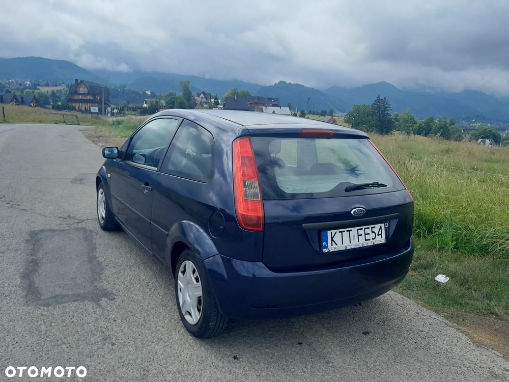 Ford Fiesta - 5