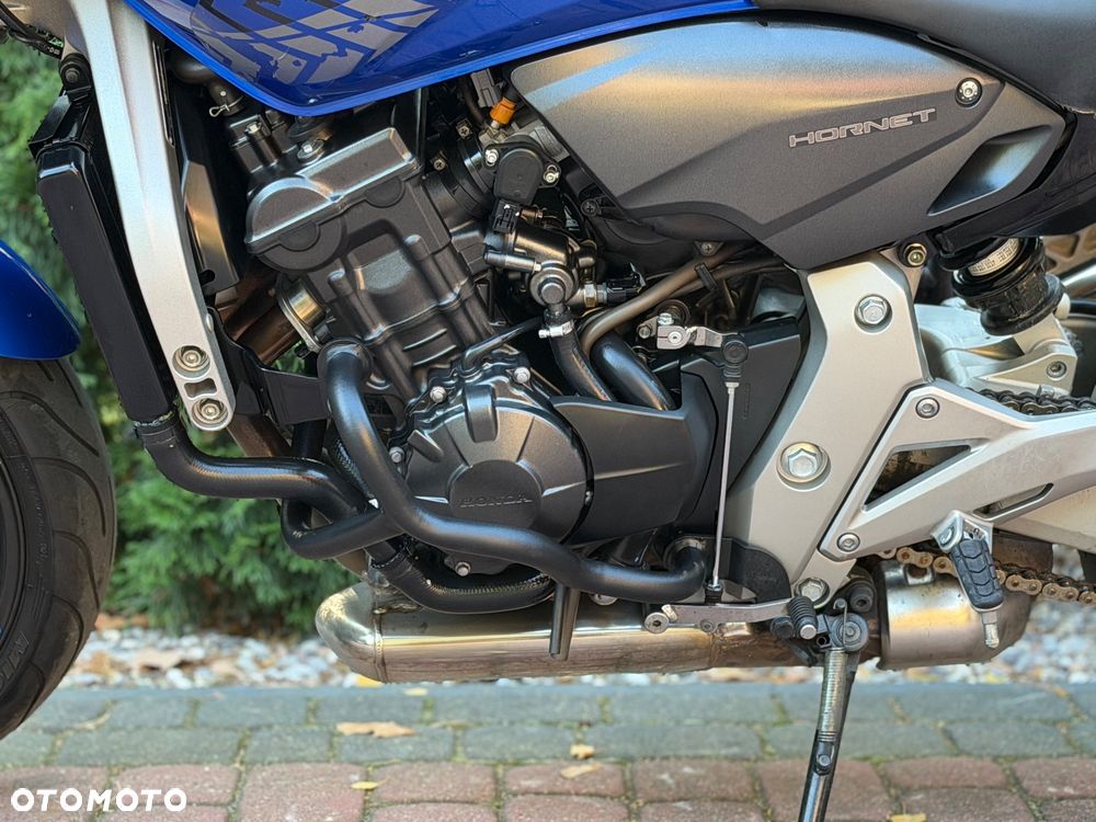 Honda CB - 16