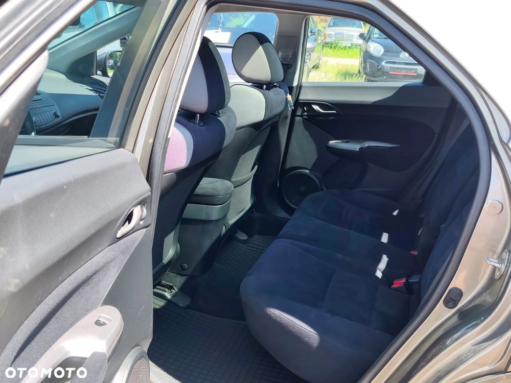 Honda Civic 1.8 Executive - 6