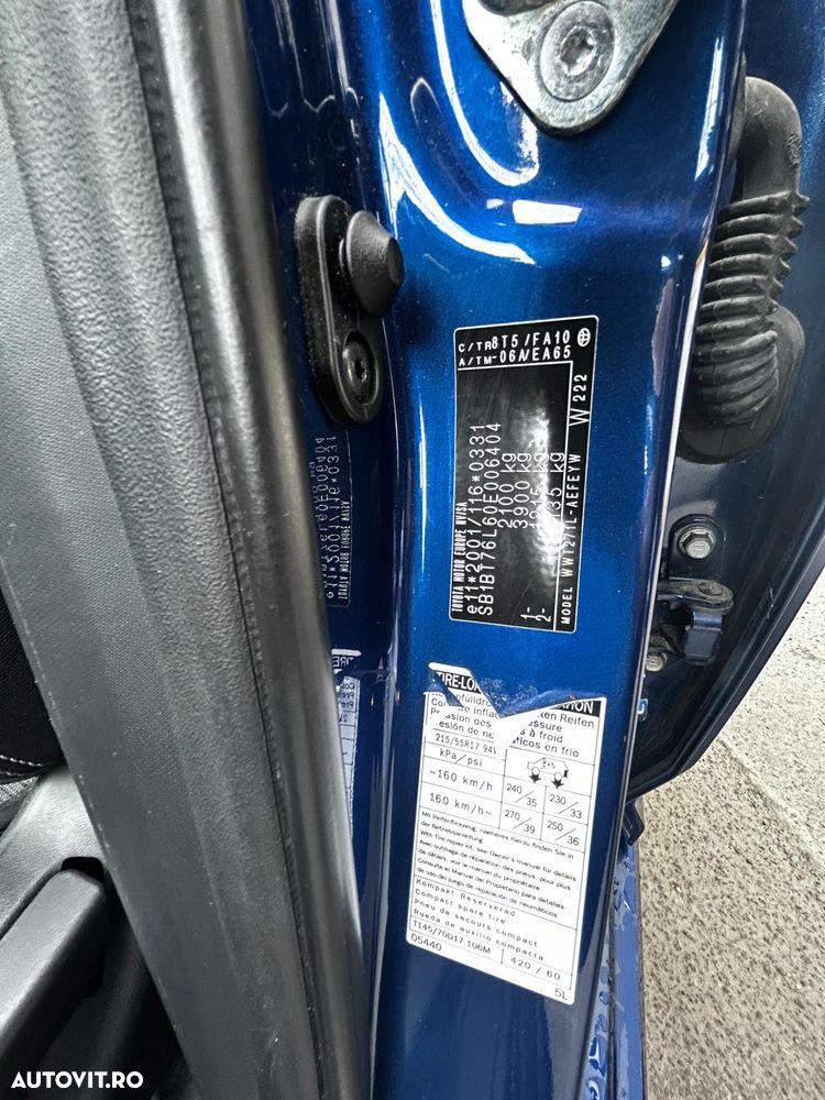 Toyota Avensis - 25
