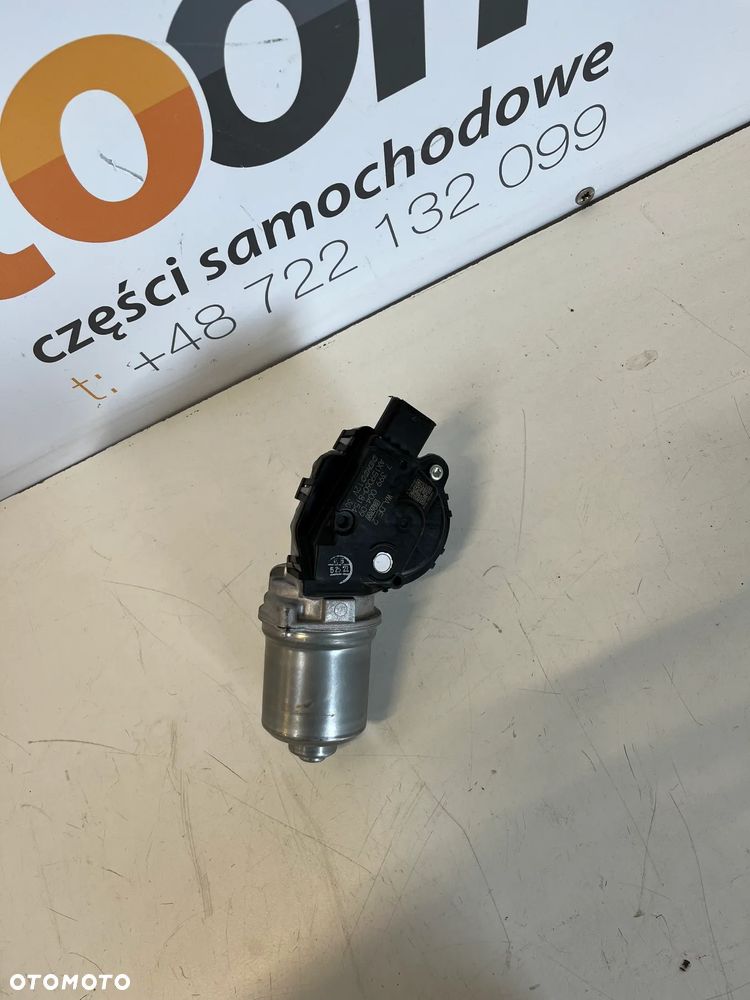 SILNIK WYCIERACZEK PRZÓD BMW G01 7399004 SILNICZEK - 1