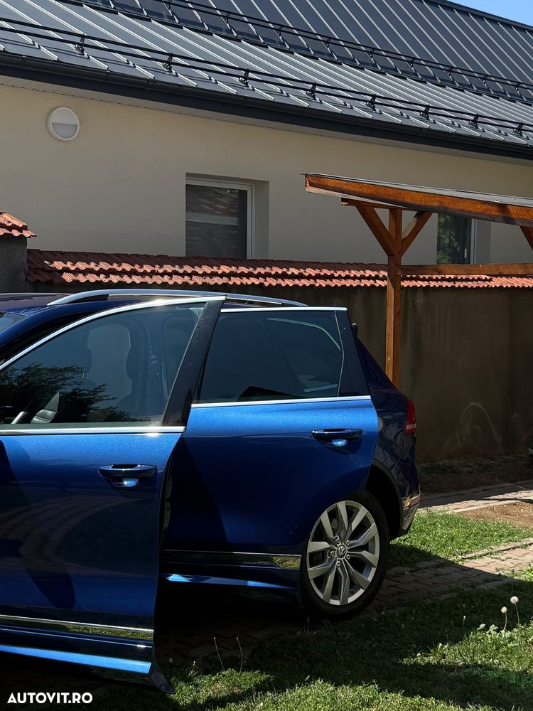 Volkswagen Touareg V6 TDI BMT Supreme Plus - 3