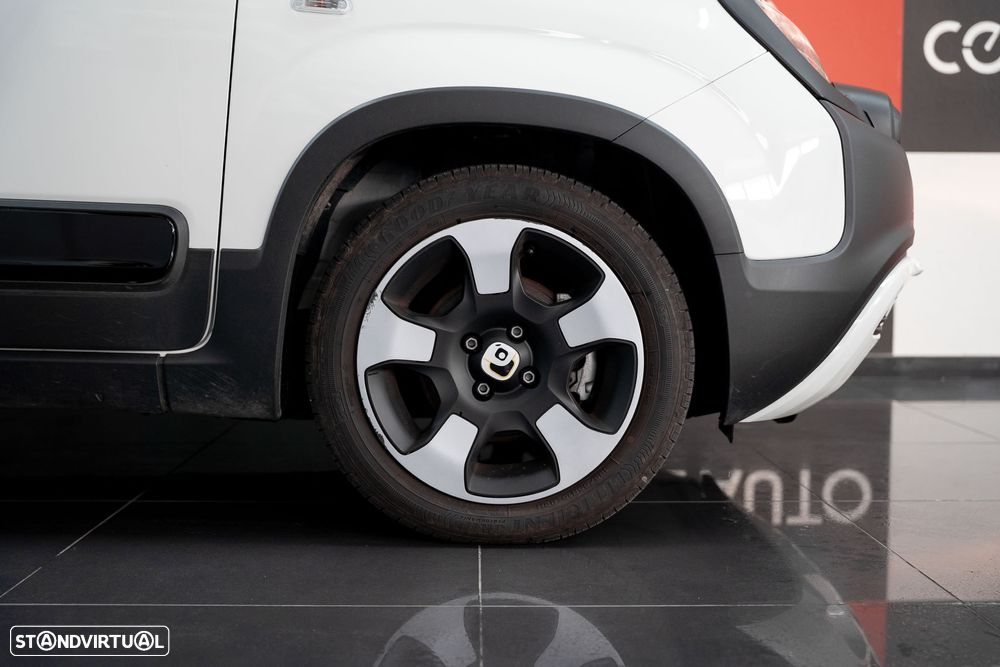 Fiat Panda 1.0 Hybrid Pandina - 4