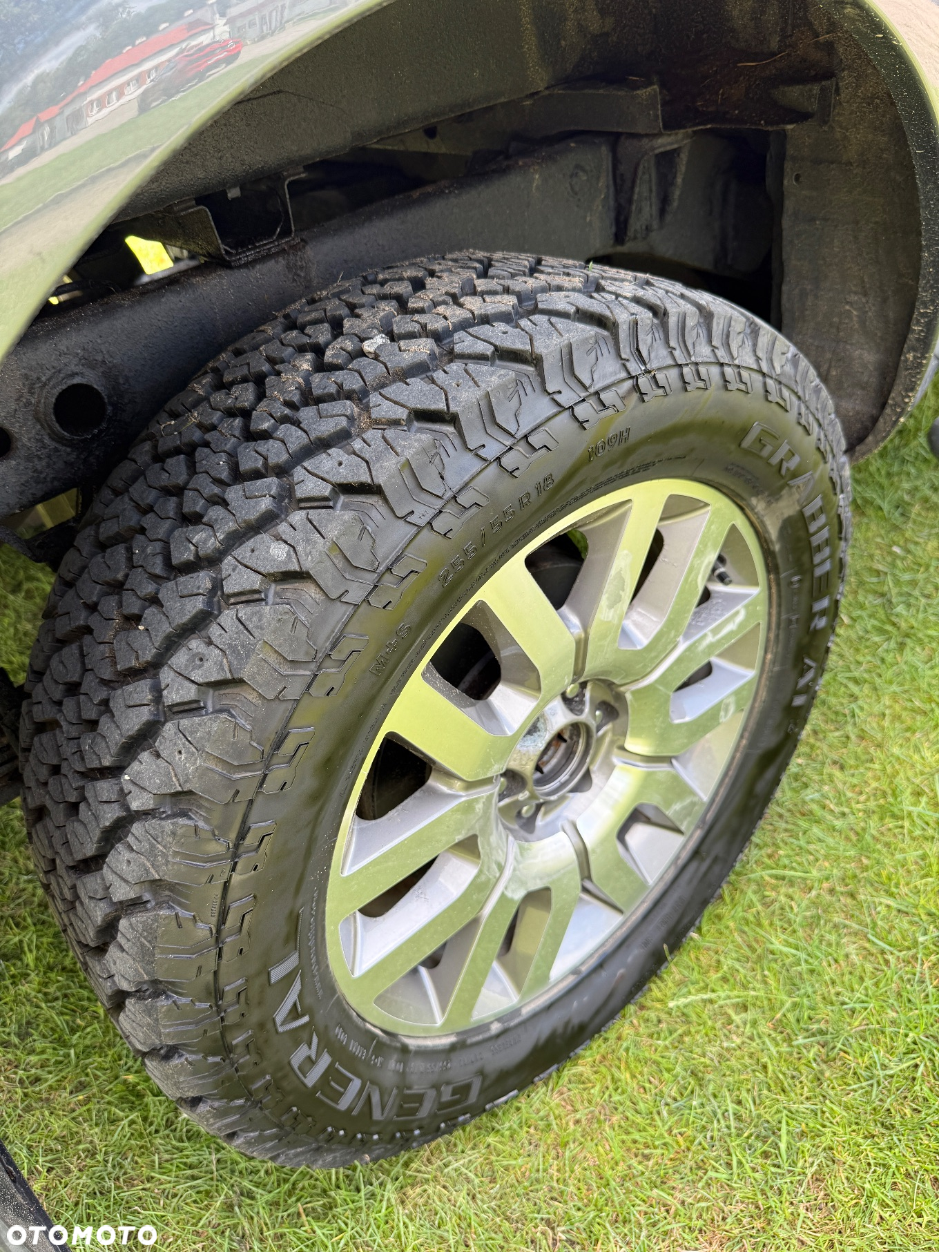Nissan Navara 3.0 D V6 Platinum Long EU5 - 13