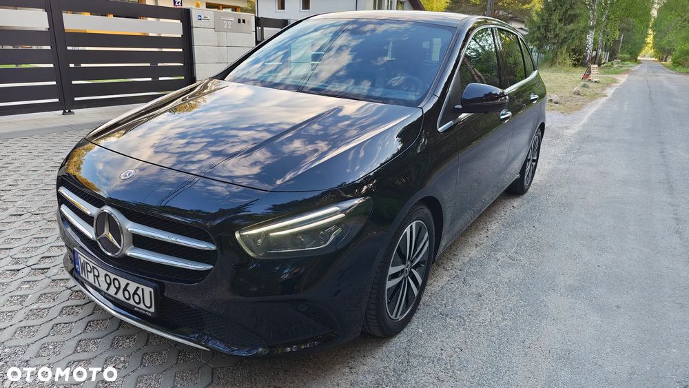 Mercedes-Benz Klasa B 220 4-Matic Progressive 7G-DCT - 2