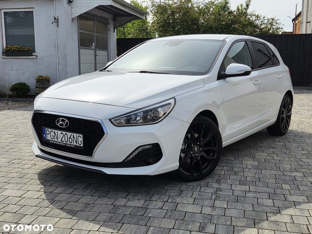 Hyundai i30 1.4 Passion - 6