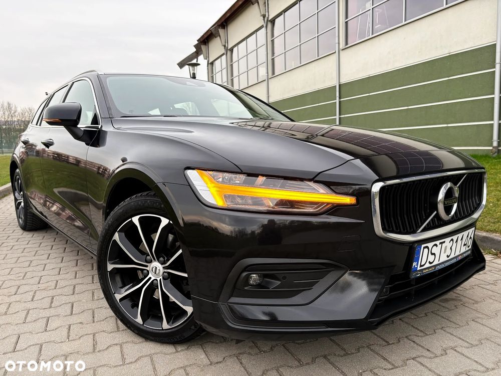 Volvo V60 D3 Momentum Pro - 33