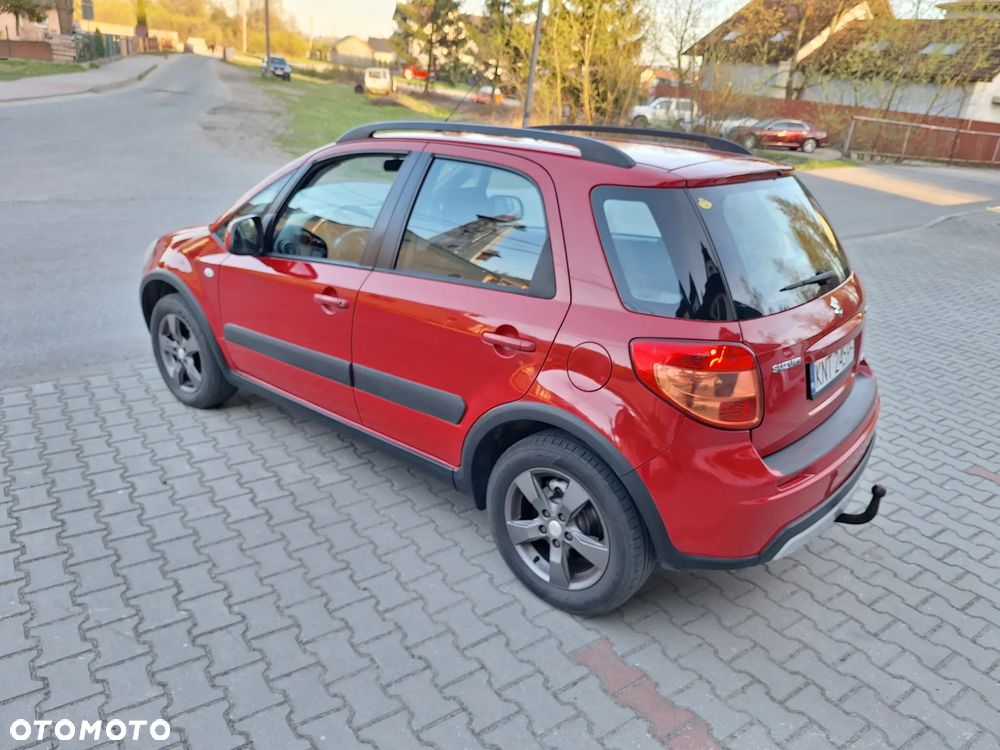 Suzuki SX4 Classic 1.6 VVT 4x4 Style - 6
