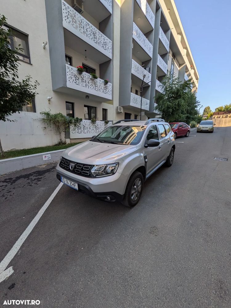 Dacia Duster 1.6 SCe Essential - 6