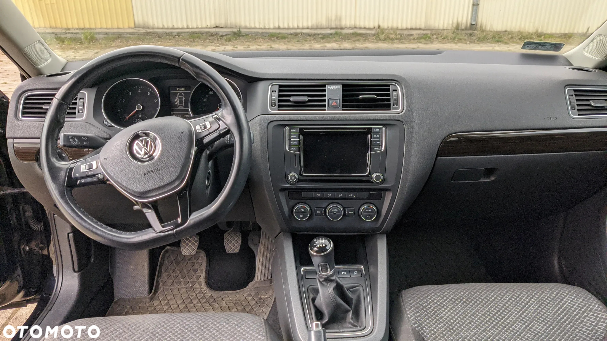 Volkswagen Jetta 1.4 TSI BMT Comfortline - 5
