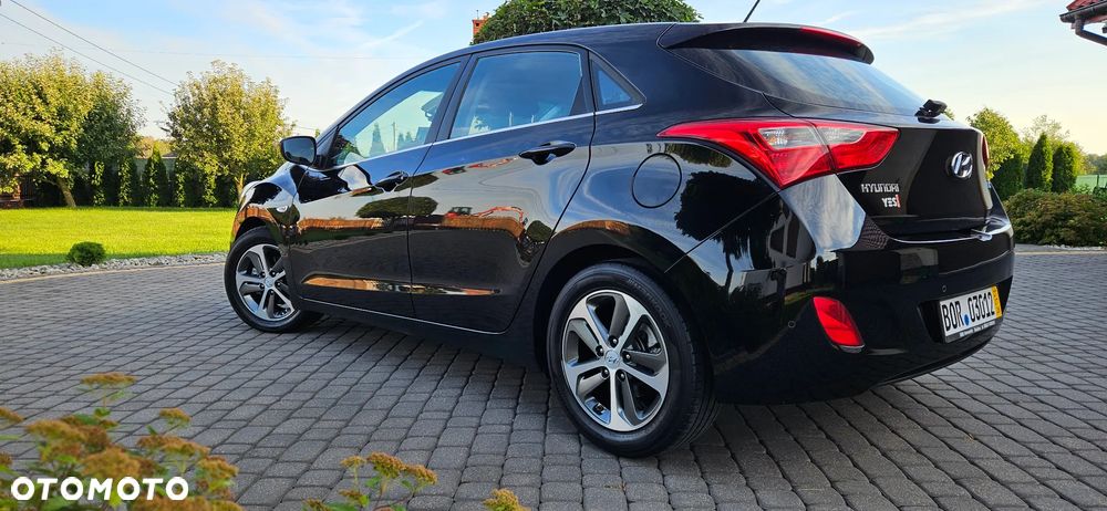 Hyundai i30 1.6 CRDI Family - 13