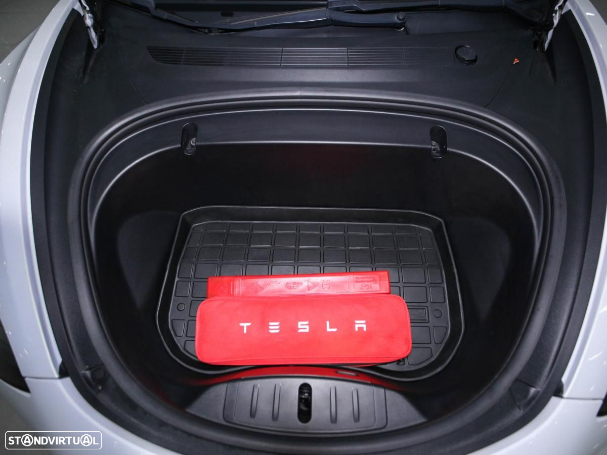 Tesla Model 3 Long-Range RWD - 13