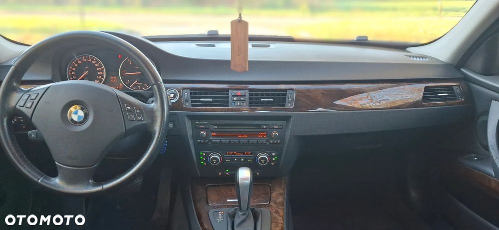 BMW Seria 3 - 15
