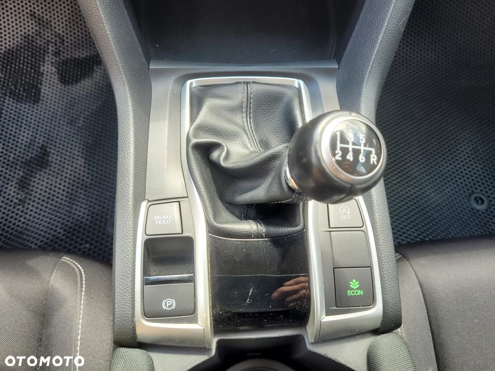 Honda Civic 1.5 T Elegance - 29