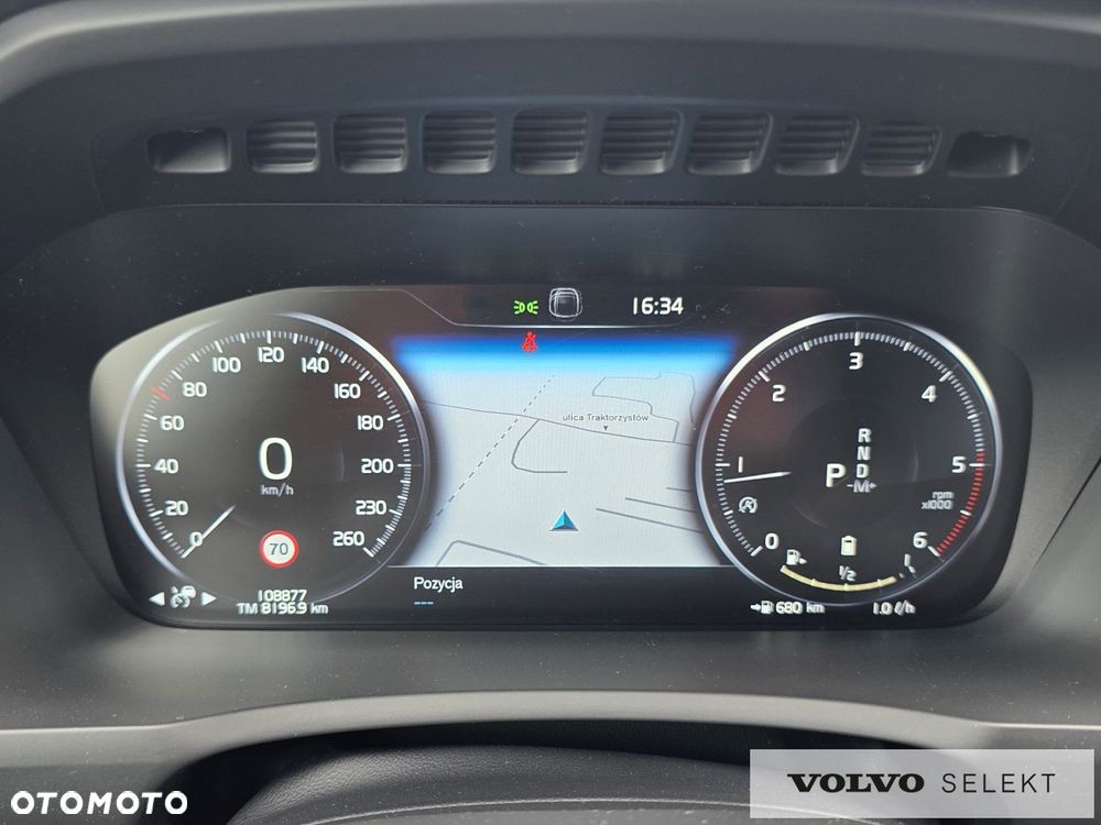 Volvo XC 90 - 22