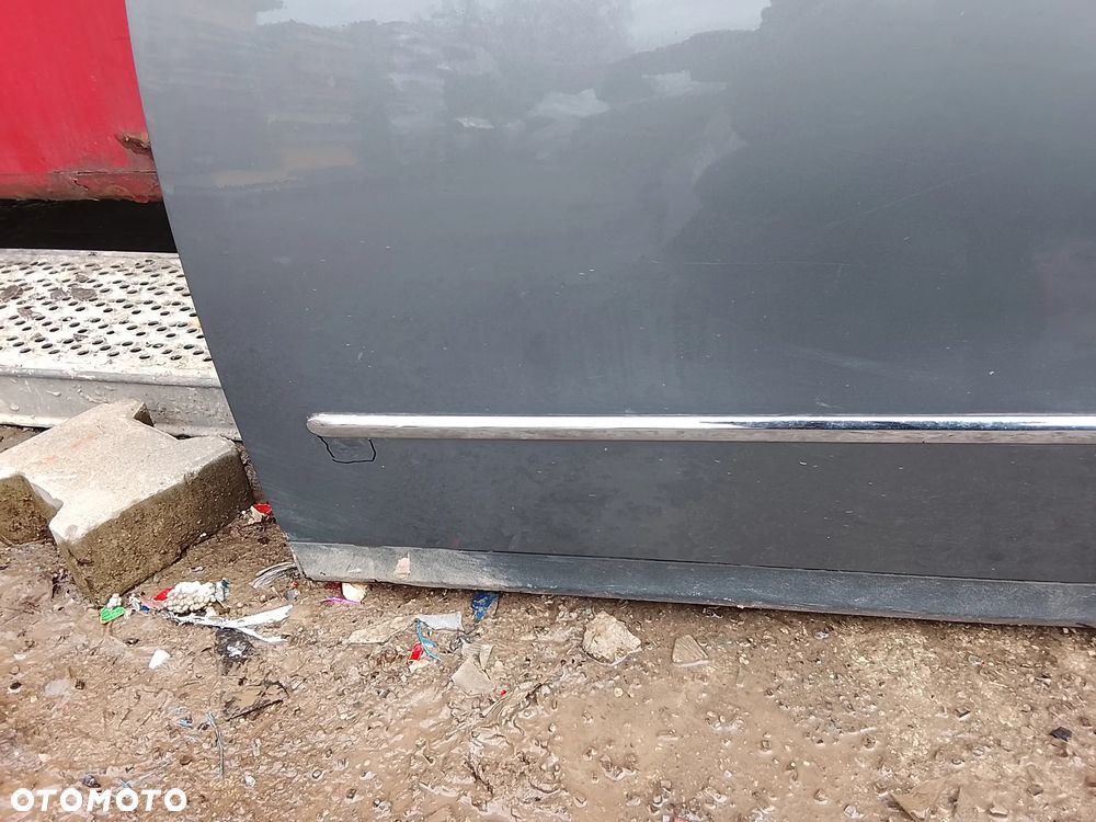Passat B6 drzwi lewe przednie kompletne - 4