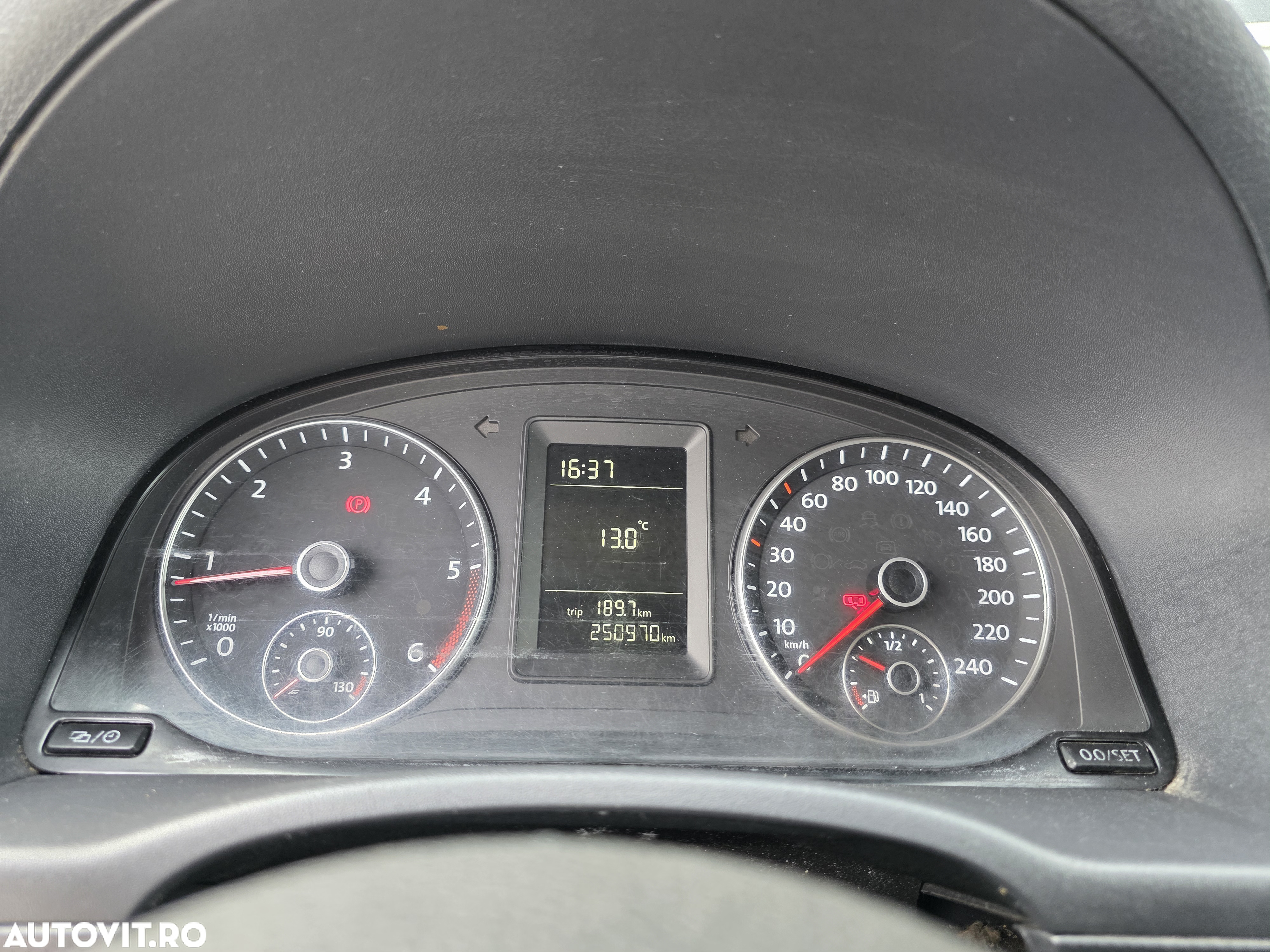 Volkswagen Caddy - 11