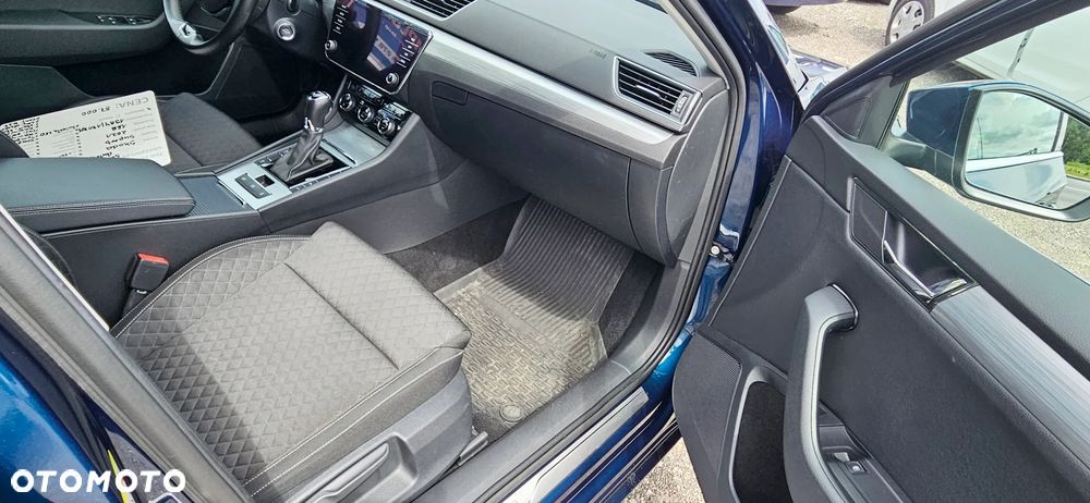 Skoda Superb 2.0 TSI Style DSG - 11