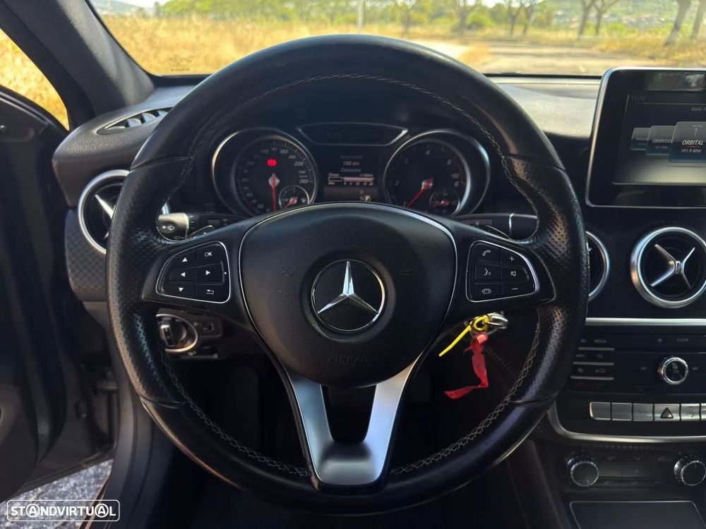 Mercedes-Benz A 180 CDI 7G-DCT 2Style - 28