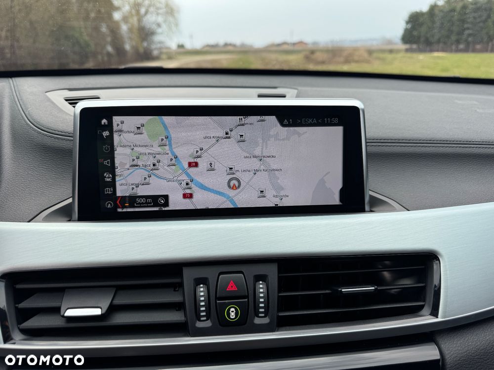 BMW X1 xDrive28i Sport Line - 25