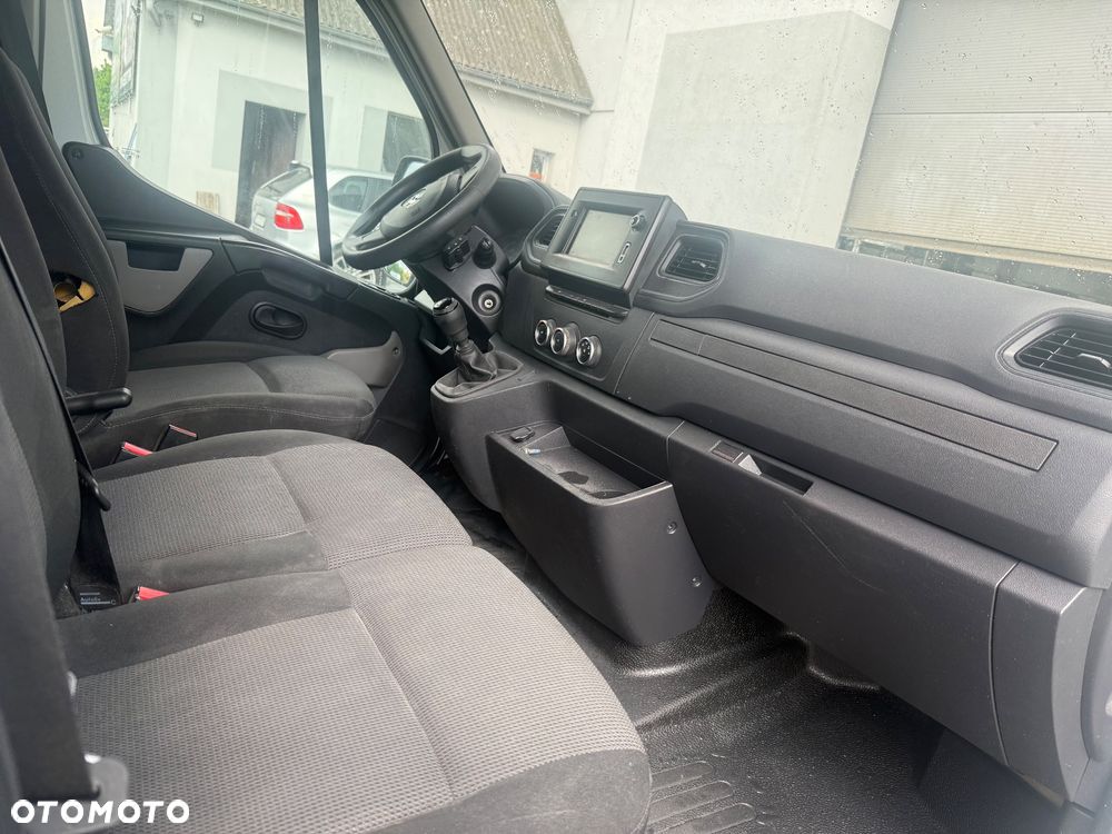 Renault Master - 15