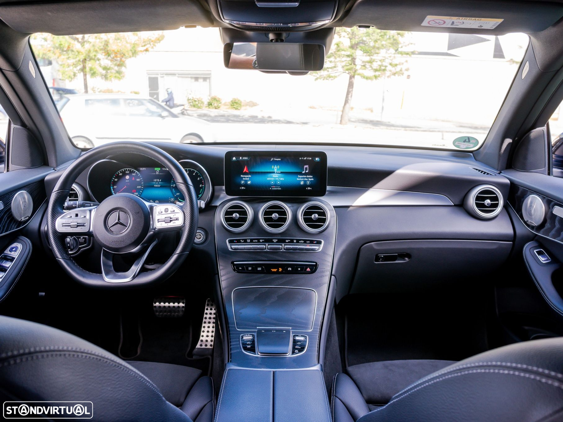 Mercedes-Benz GLC 300 de 4Matic - 32