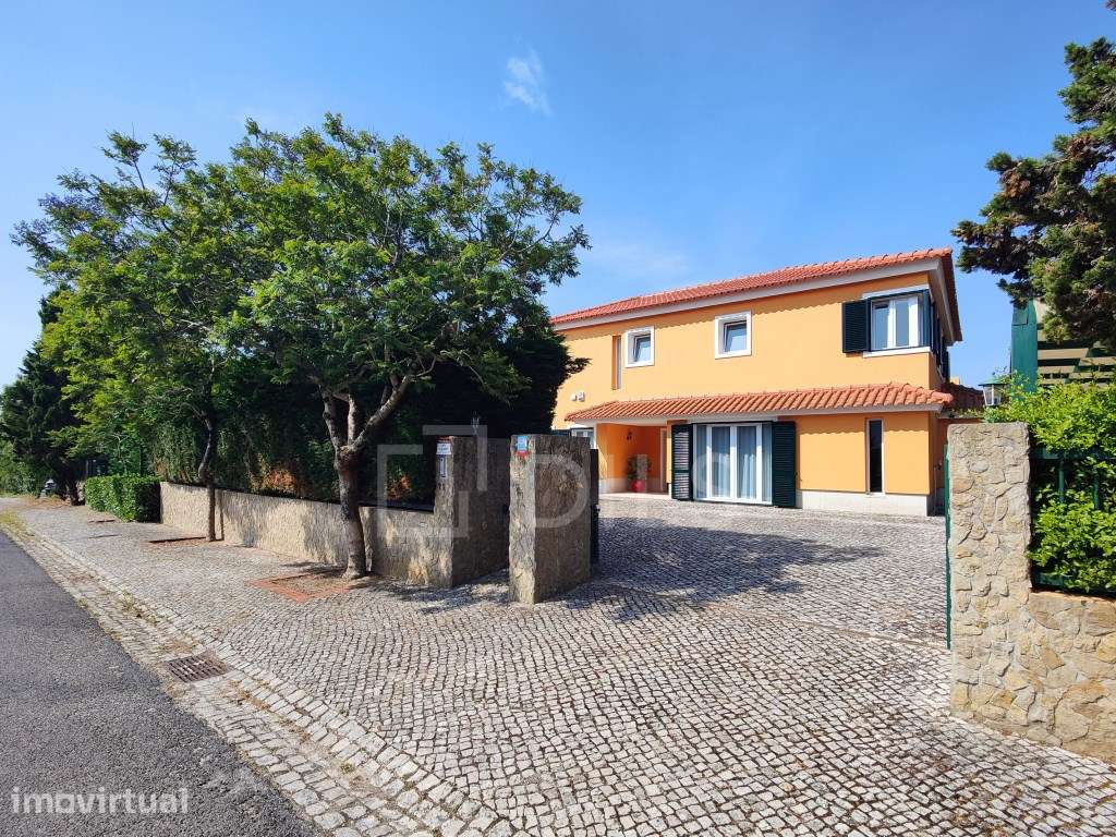 Moradia T6 com piscina no Condomínio Belas Clube de Campo - Grande imagem: 3/31