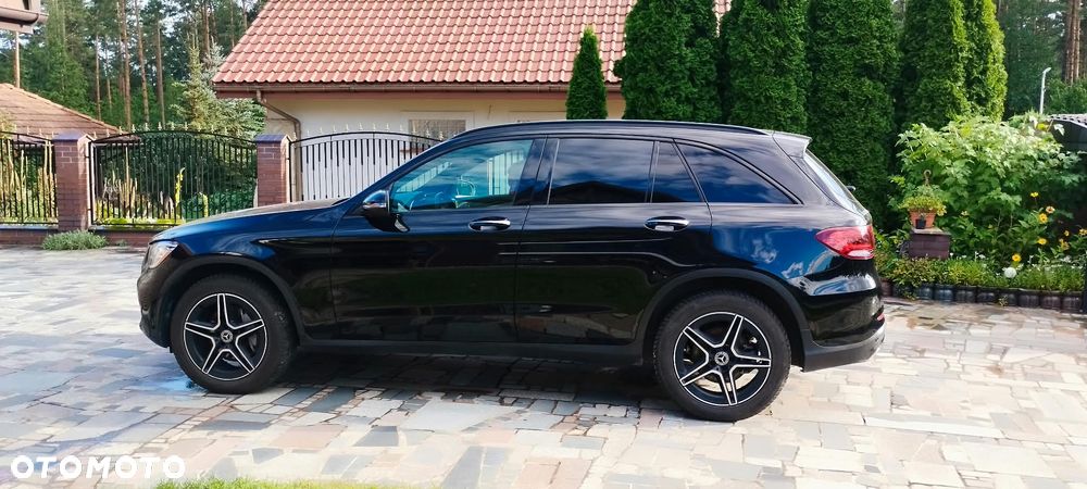 Mercedes-Benz GLC 300 4Matic 9G-TRONIC Edition AMG Line - 12