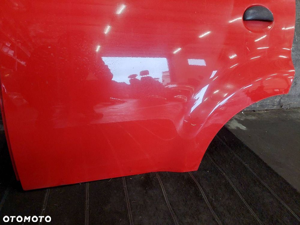 DRZWI KOMPLETNE LEWY TYŁ PEUGEOT 107 I KJH - 2