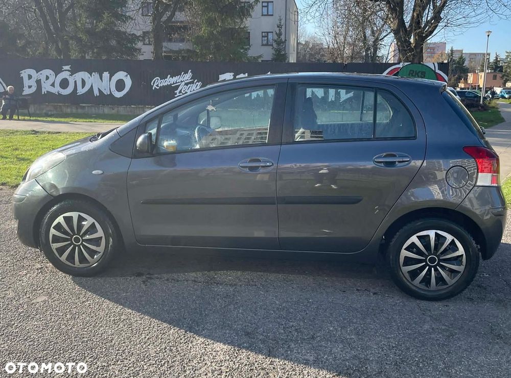 Toyota Yaris - 3