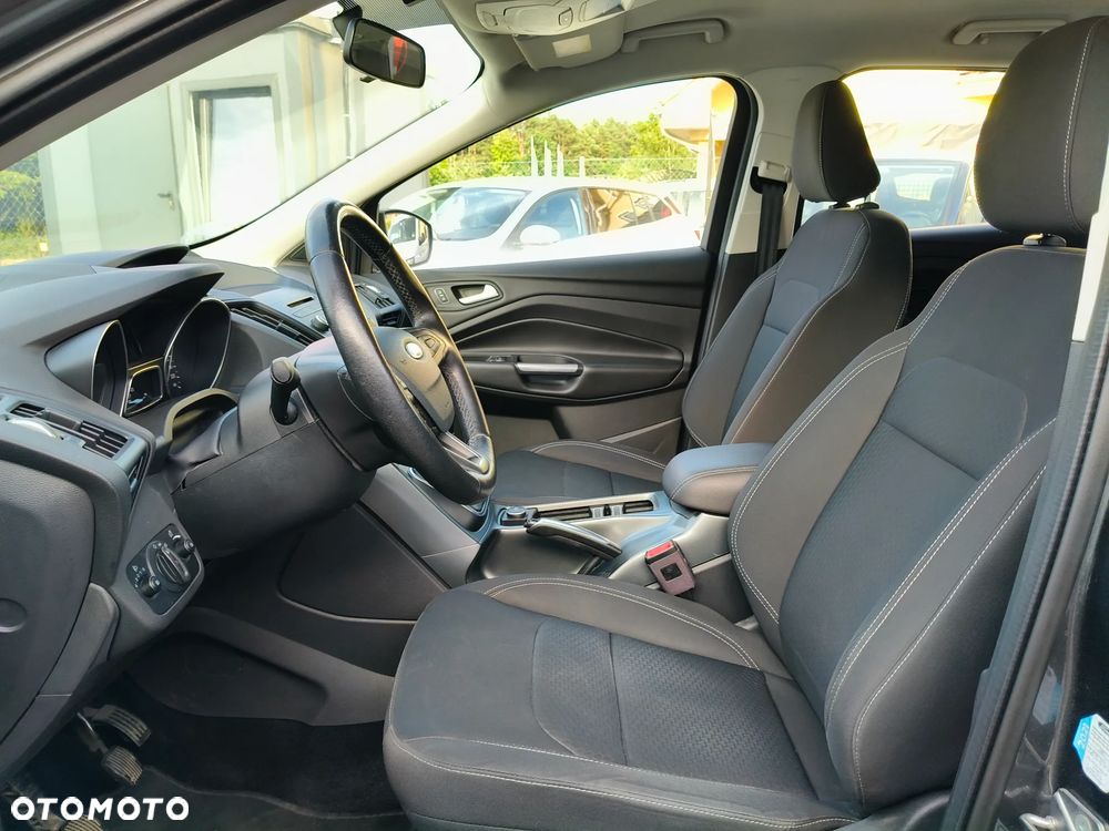 Ford Kuga - 11