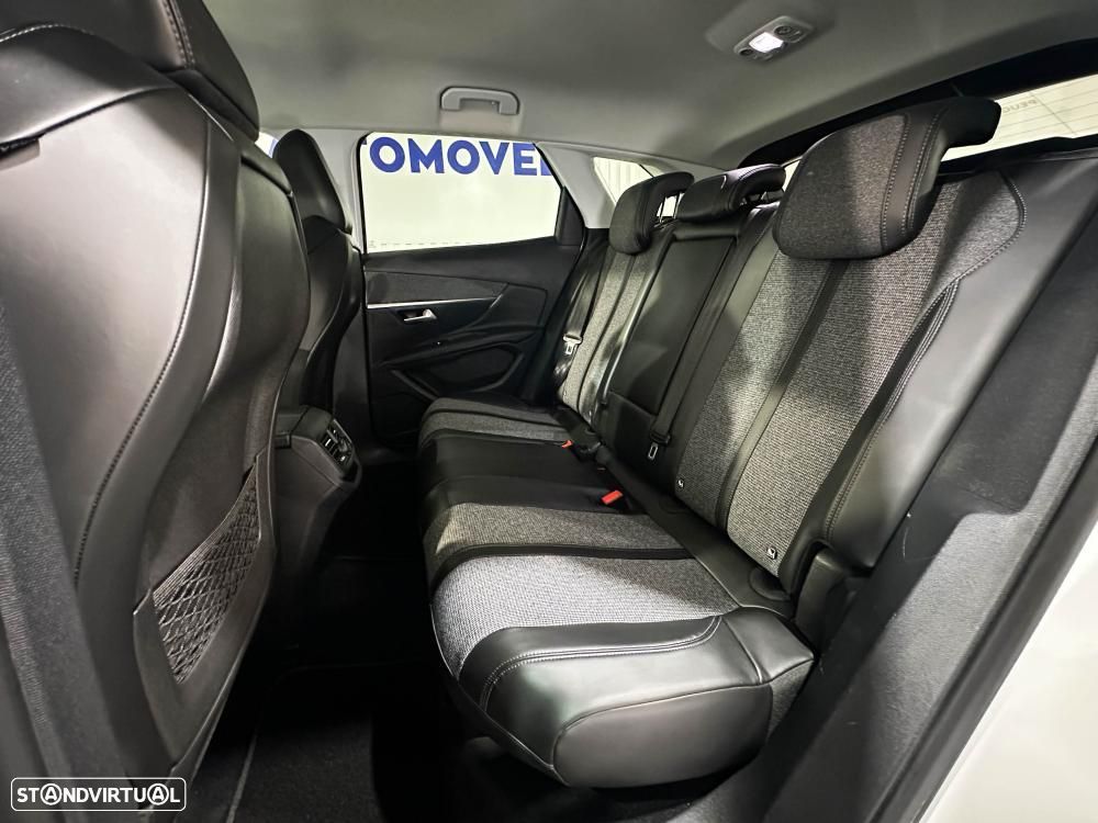 Peugeot 3008 1.6 BlueHDi Crossway EAT6 - 24