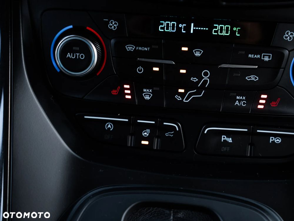 Ford Kuga 1.5 EcoBoost 4WD Titanium Plus - 27