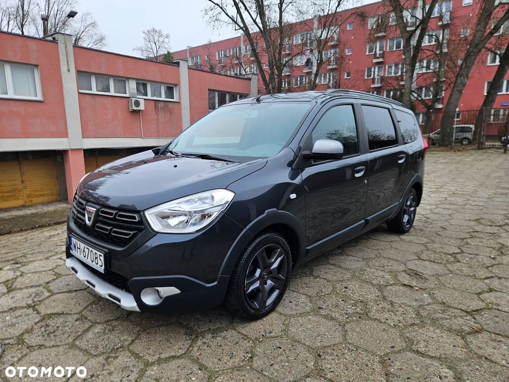 Dacia Lodgy 1.6 SCe Stepway S&S - 1